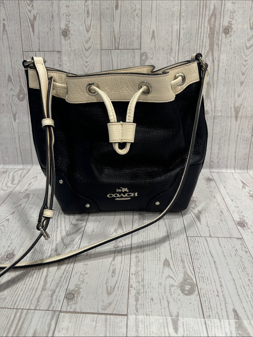 Coach Baby Mickie Drawstring Bucket Bag in Navy And Cream Pebbled Leather